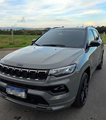 JEEP COMPASS 2.0 HURRICANE 4 TURBO GASOLINA BLACKHAWK AT9 JEEP COMPASS 2.0 HURRICANE 4 TURBO GASOLINA BLACKHAWK AT9